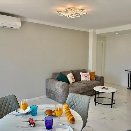 L'etoile Yourhosthelper Апартаменты *